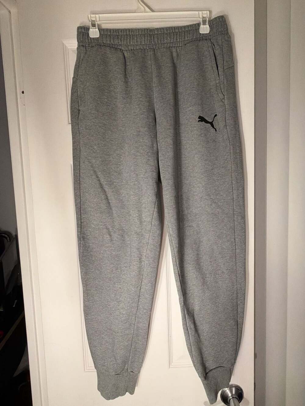 Puma Essentials Sweatpants Size M Grey Fleece Joggers